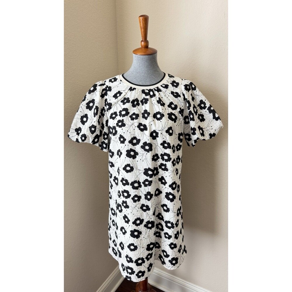 THML Women’s Size XS Ivory Black Floral Print Textured Puff Sleeve Shift Dress